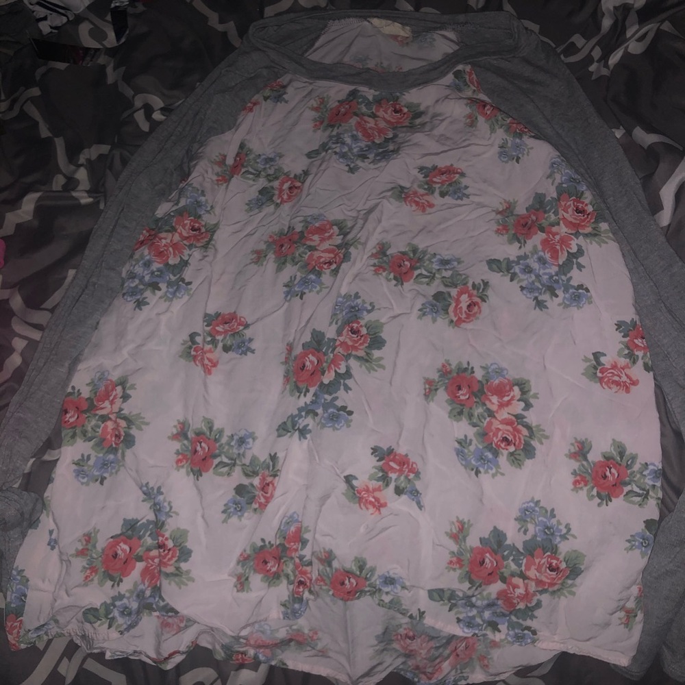 rose shirt